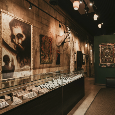 Leviticus_Tattoo_&_Piercing_Piercing_jewelry_cases_Image_1.
