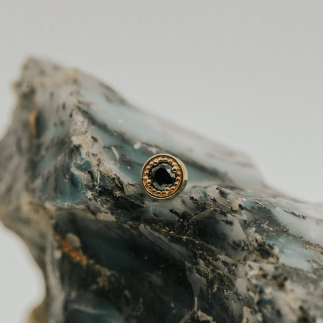 BVLA Milgraind Prong with Genine Black Diamond in 14k Yellow Gold